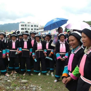 �V����կ���r(sh��)�b�㡱�c�´������Ўװ�����{(l��n)�岼������r(sh��)��