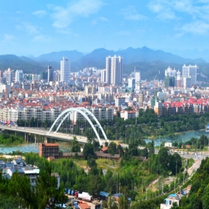 �V��ح���R�^�е�Óؚ���£����M(j��n)��ɫ����ӌ�����