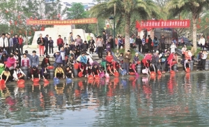 ��ɫ����(d��ng)����4��(g��)�µĽ��O����