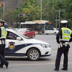 5��1��������ͨ�¹�̎������Ҏ(gu��)�����@�ɷN���M(f��i)����ȡ��