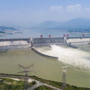 ���{��ο�Ͷ�Y���_2ǧ�|�����13���^ȥ�ˣ������˶���������