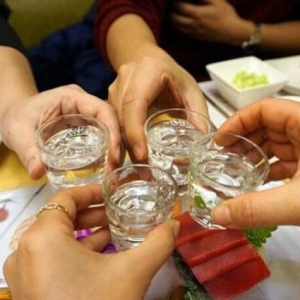 �ƺ������@4�����F(xi��n)���f���㲻�ܺȾ��ˣ��M����