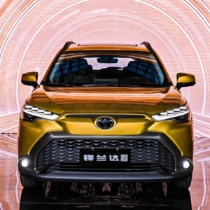 13.5�f�𣡏V���S������˵ľo����SUV����